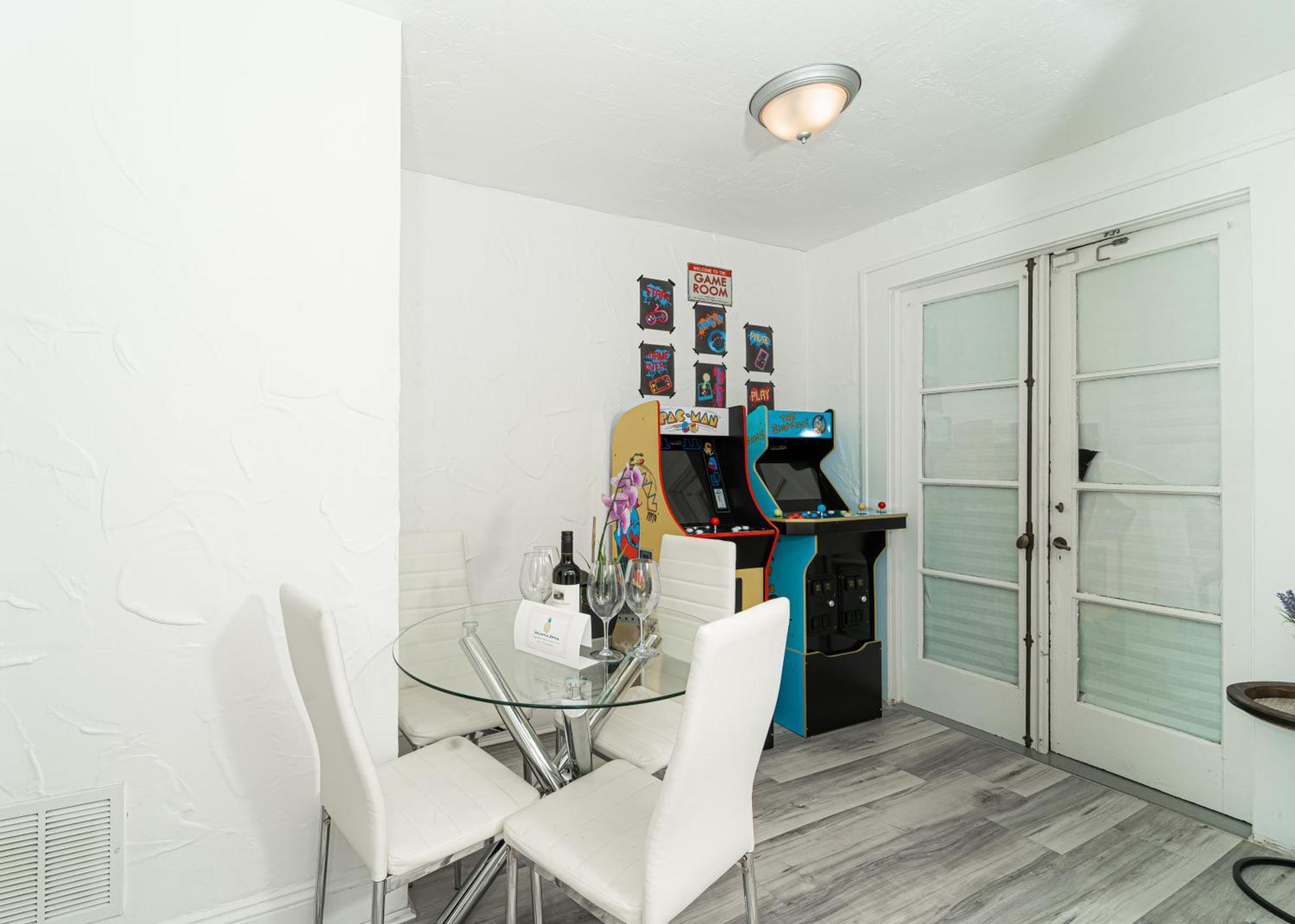 Bike To Beach-Spacious With Patio Bbq & Game Room Hallandale Beach Exteriör bild