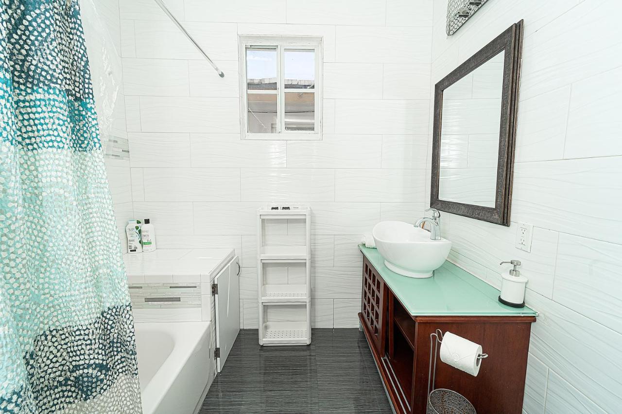 Bike To Beach-Spacious With Patio Bbq & Game Room Hallandale Beach Exteriör bild